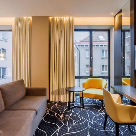 Movenpick Hotel Талин Екстериор снимка
