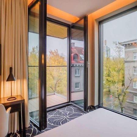 Movenpick Hotel Талин Екстериор снимка